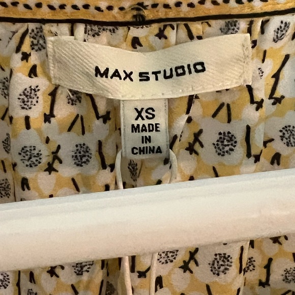 Max Studio Yellow Blouse - Picture 4 of 8